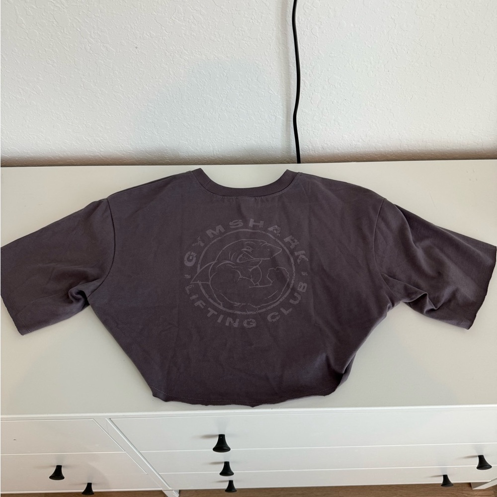 Gymshark Cropped Short Sleeve Tee in Dusty Gray - Picture 4 of 6